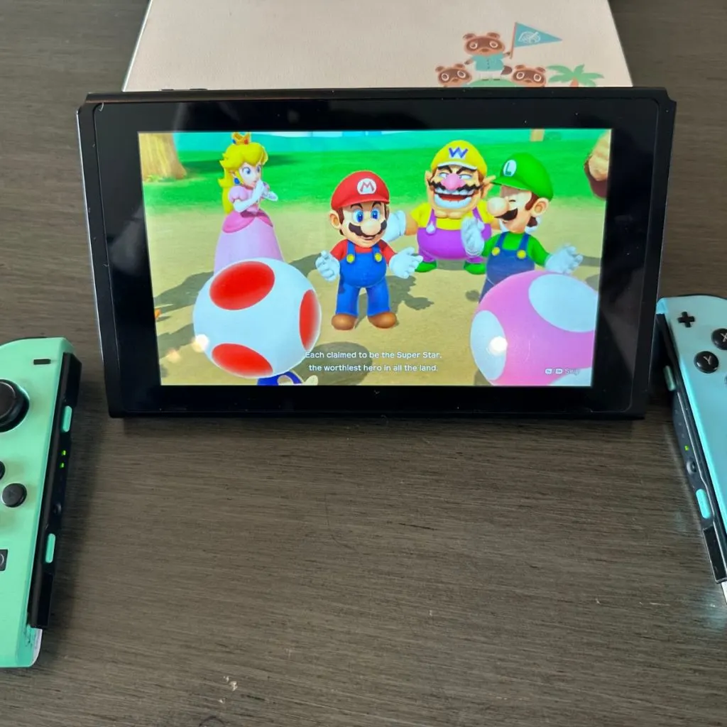 Learn how to play Nintendo Switch online without getting banned — Eightify