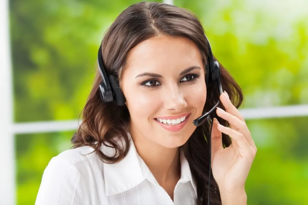 Woman answering support phone calls